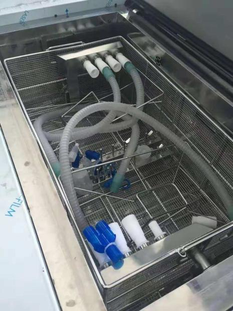 真空清洗機在呼吸機管路清洗消毒中的應(yīng)用 真空清洗機在呼吸機管路清洗消毒中的應(yīng)用